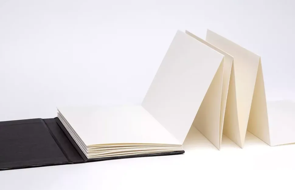 Bloc de Dibujo Acordeón Leporello Fabriano 11,5x16,5cm 260g/m²