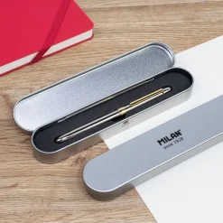 Caja metálica bolígrafo 4 funciones Milan