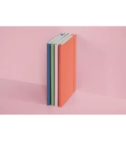 Cuaderno Paperback punteado tapa blanda Leuchtturm1917 B6+