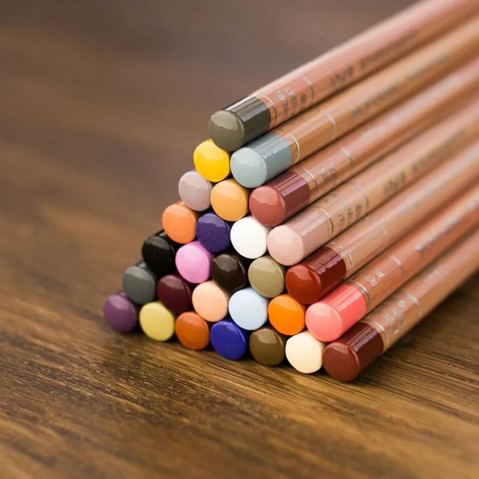 Lápiz Luminance 6901 Caran D'Ache