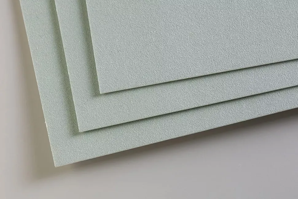 Papel Pastelmat Verde Claro Clairefontaine 70x100cm 360g/m²