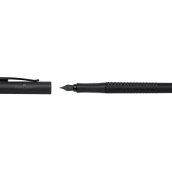 Pluma estilográfica Mediana All Black Faber-Castell